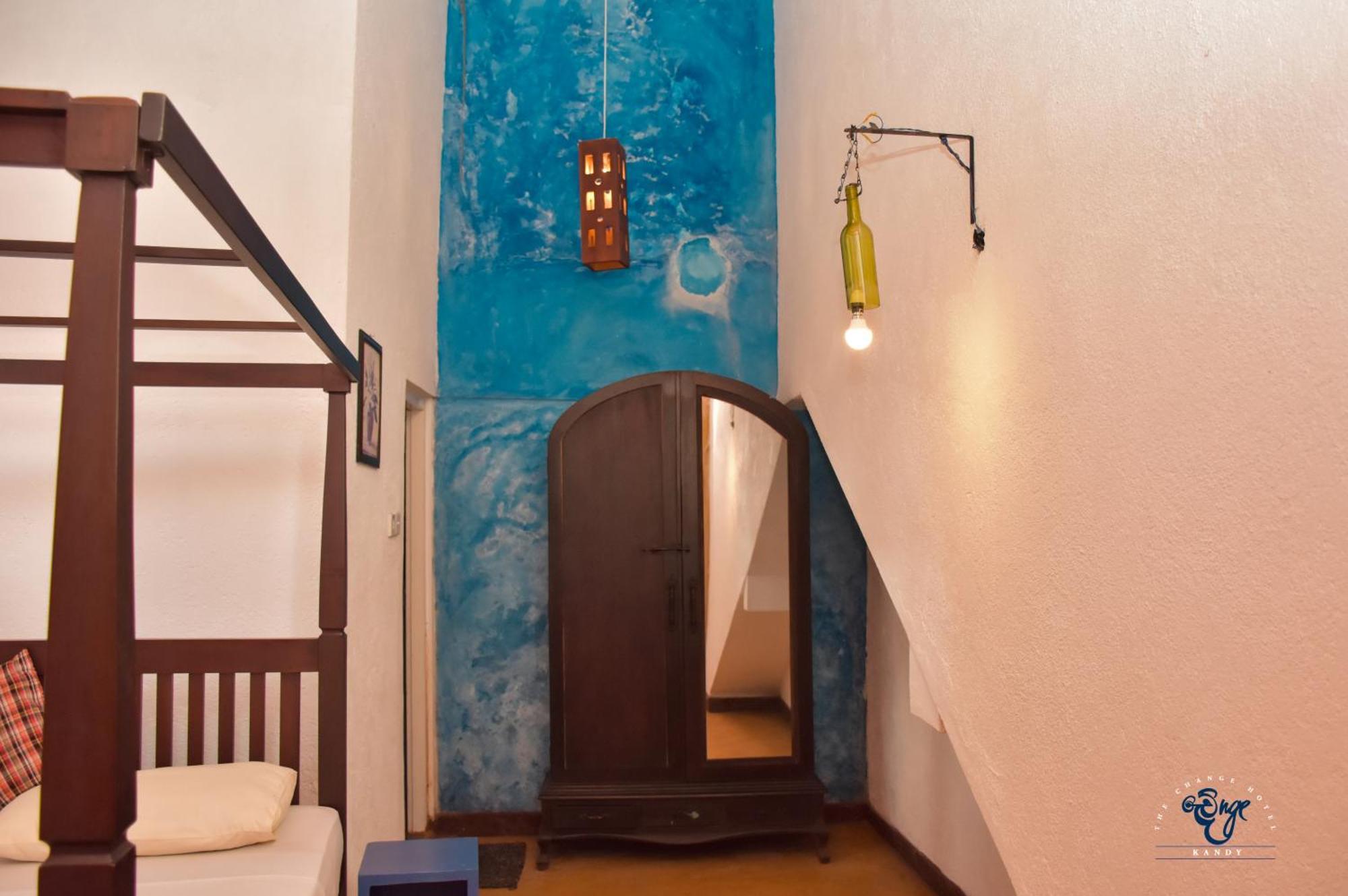 The Change Hotel Kandy Exterior photo